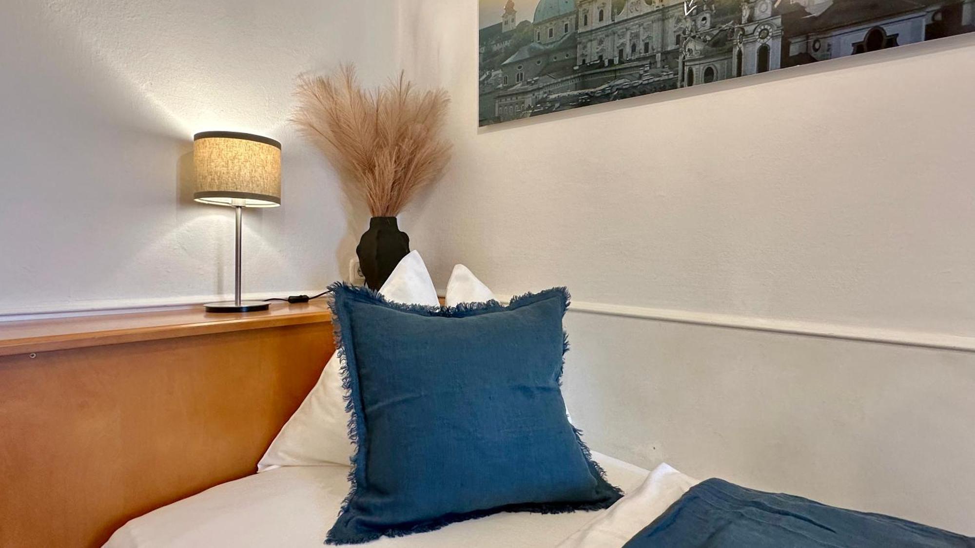Hotel Krone 1512 Залцбург Екстериор снимка